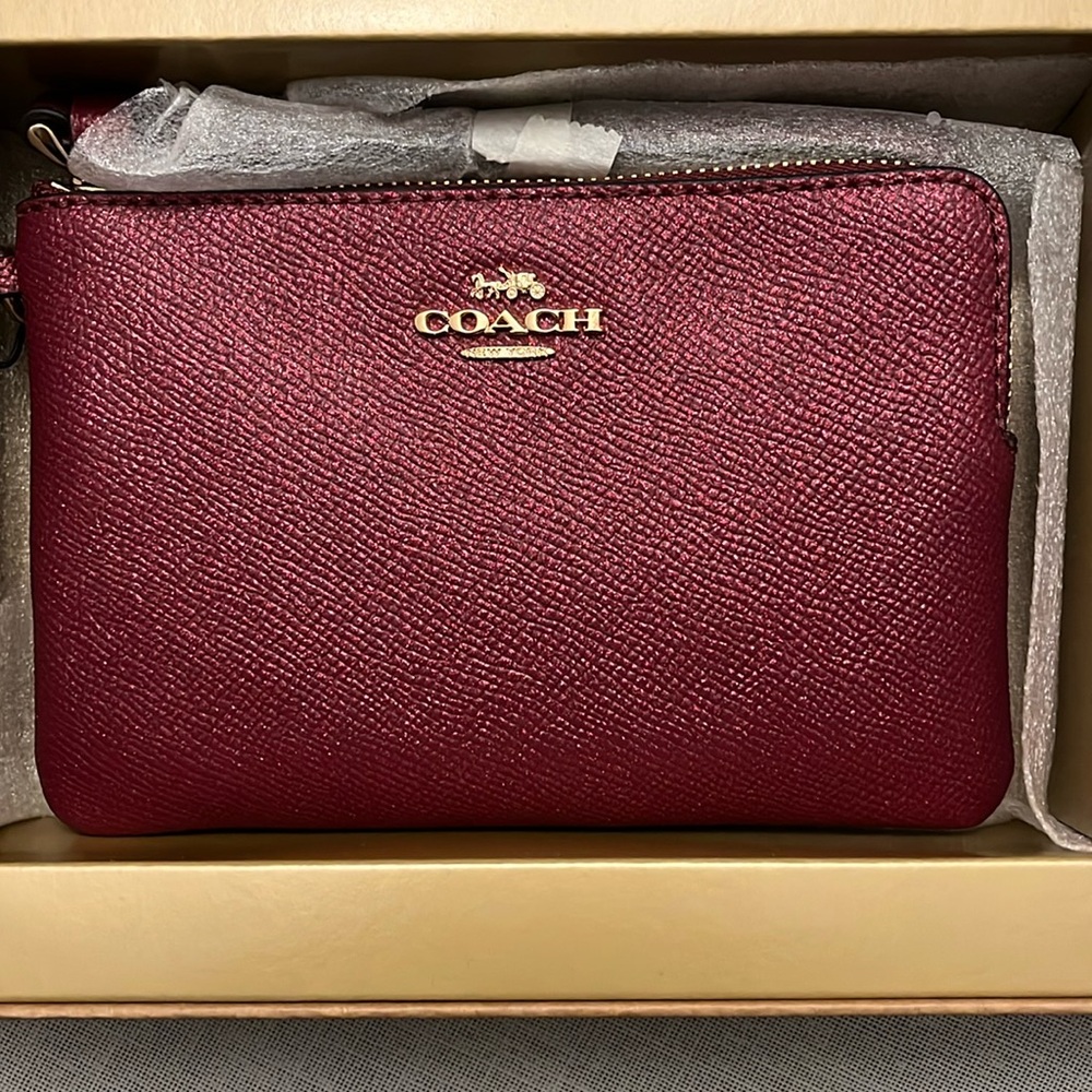 COACH Wristlet NWT